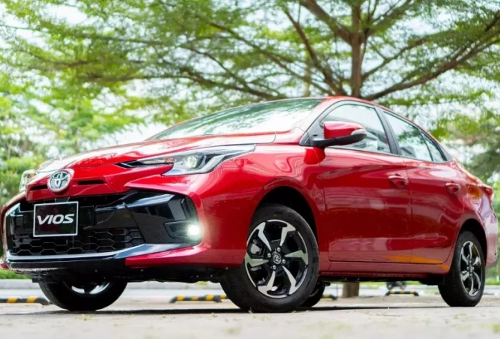 Doanh số bán xe Toyota tại Việt Nam sụt giảm mạnh trong tháng 01/2024