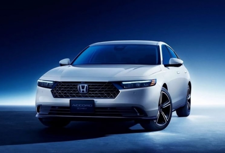 Honda Accord e:HEV chốt giá quy đổi từ hơn 900 triệu đồng tại thị trường quê nhà