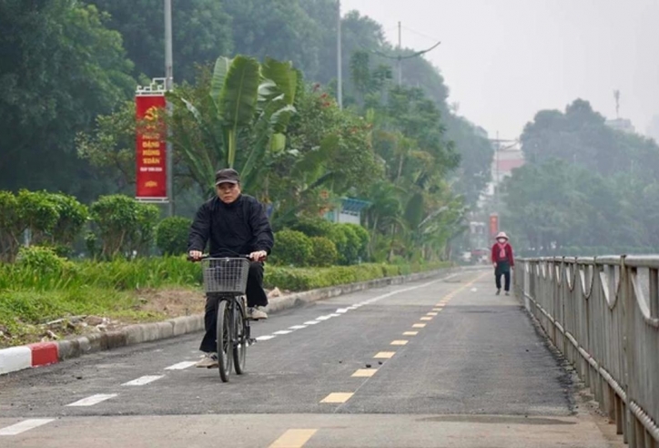 Thực trạng đường dành riêng cho xe đạp tại Hà Nội sau 2 tháng