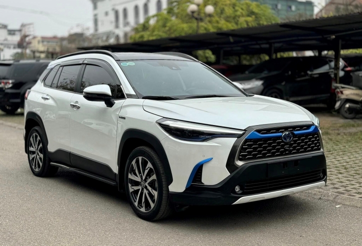 Toyota Corolla Cross Hybrid 'lướt' rớt giá ngỡ ngàng sau 2 năm lăn bánh