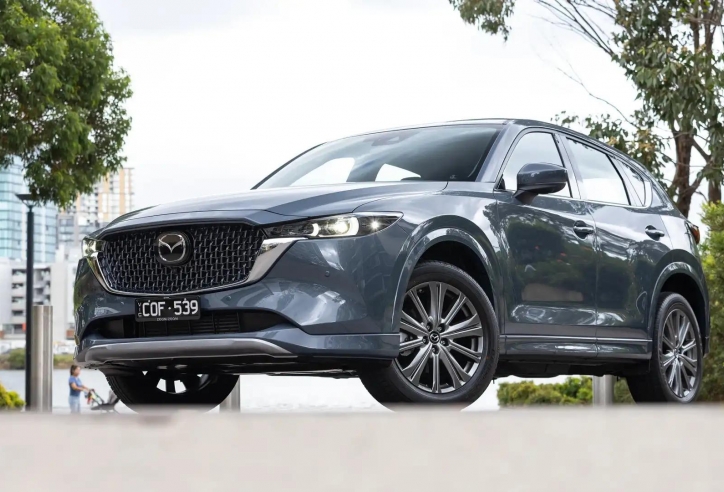 Mazda CX-5 thế hệ mới dự sẽ có thêm phiên bản hybrid, cạnh tranh với Honda CR-V