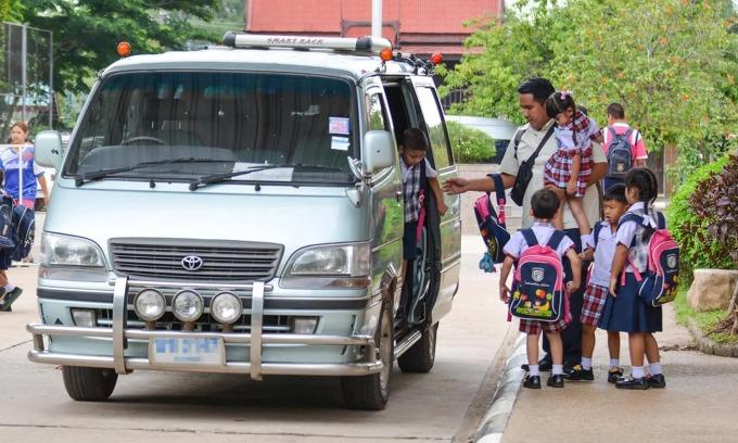 Từ vụ trẻ 5 tuổi bị bỏ quên trên xe ở Thái Bình: Các nước có những công nghệ giám sát ra sao?