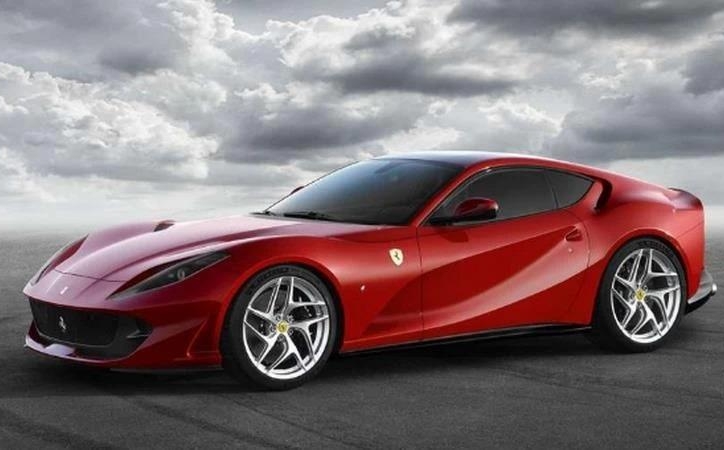 Ferrari chuẩn bị ra mắt siêu xe điện đầu tiên với giá quy đổi hơn 13,6 tỷ đồng