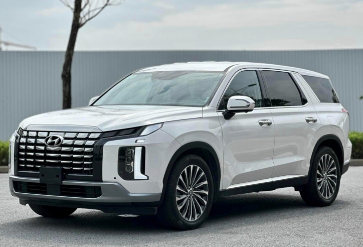 Hyundai Palisade 2023 'siêu lướt' mới chạy hơn 10.000 km tại Việt Nam bán lại với giá thế nào?