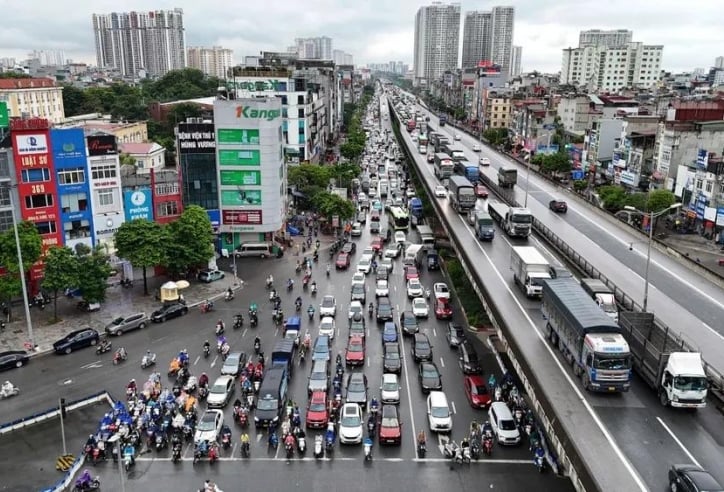 Gặp tắc đường, ô tô điện có nhanh bị hao pin?