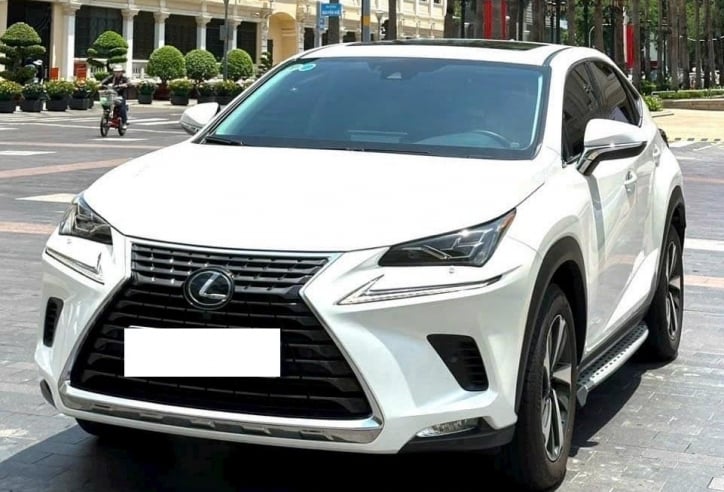 Mới chạy 15.000 km, xe sang Lexus NX 300 2021 có giá thế nào trên sàn xe cũ?