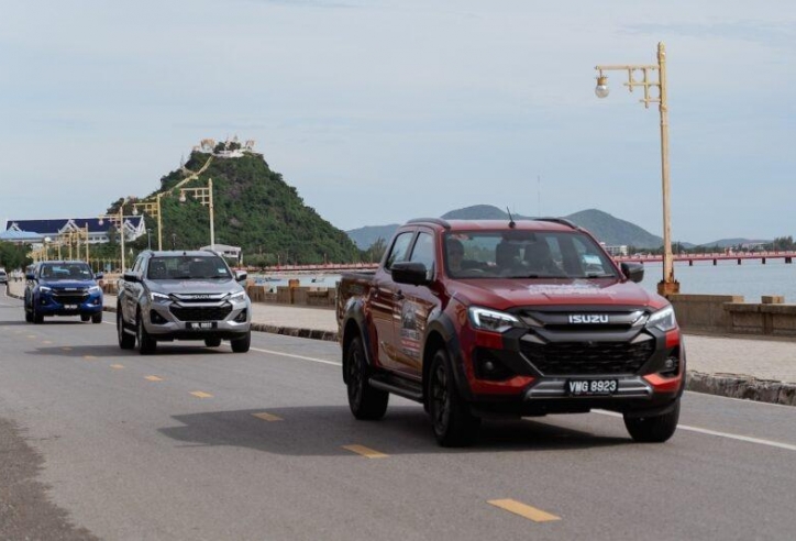 Isuzu D-Max - Đối thủ của Ford Ranger lập kỷ lục chạy 2.000 km chỉ với một bình nhiên liệu