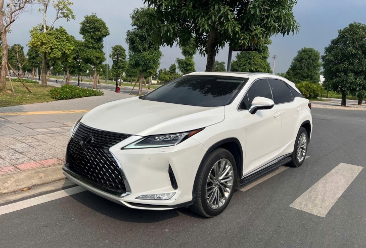 Sau 3 năm sử dụng, xe sang Lexus RX 350 2021 lên sàn xe cũ với giá bao nhiêu?