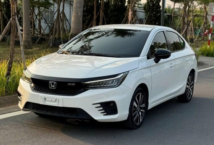 Sau 2 năm sử dụng, Honda City RS 2022 bán lại với giá thế nào?