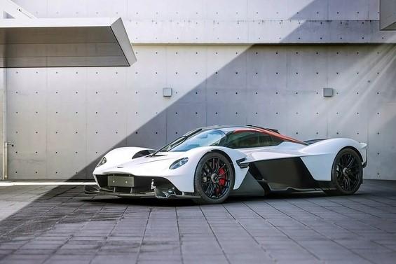 Hàng hiếm Aston Martin Valkyrie mới chạy hơn 100 km sắp lên sàn đấu giá