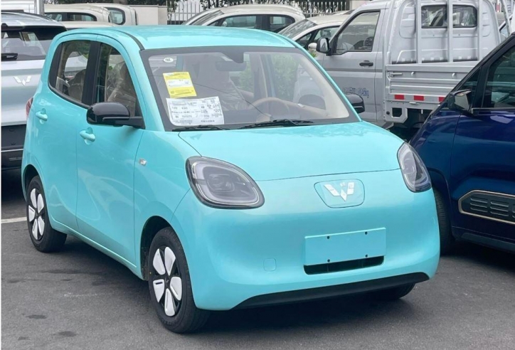 Wuling Hongguang Mini EV phiên bản năm cửa đã về đại lý, dự kiến ​​ra mắt vào năm 2025