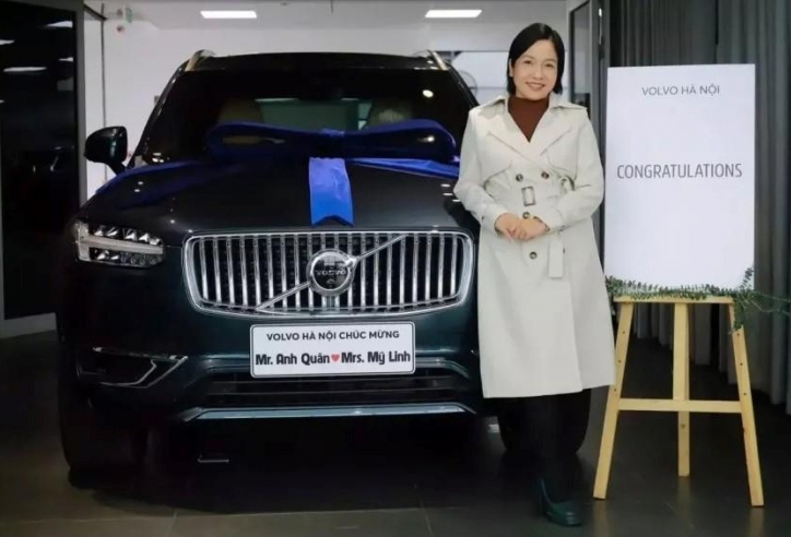 Vợ chồng Diva Mỹ Linh chi hơn 4 tỷ đồng tậu SUV hạng sang Volvo XC90