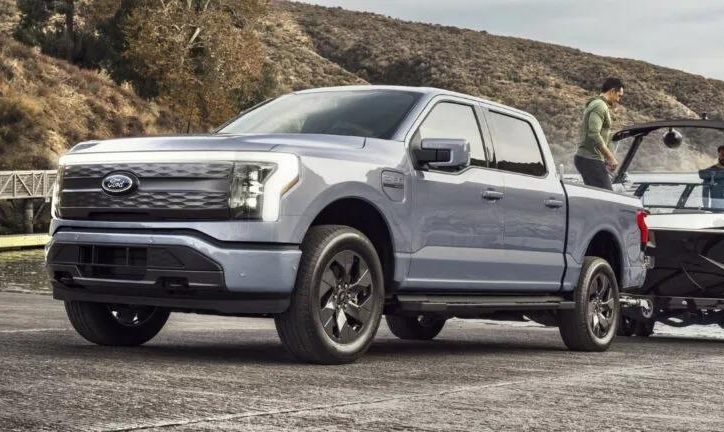 Ford triệu hồi gần 12.000 xe F-150 Lightning do nguy cơ gây tai nạn