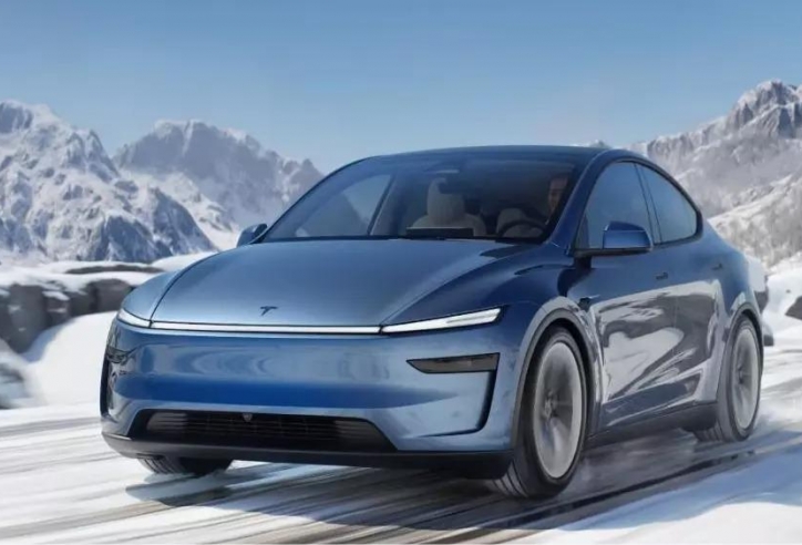 SUV điện Tesla Model Y Juniper ra mắt thị trường hàng xóm, chạy tối đa 719 km/sạc