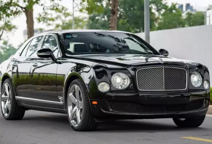 Chiêm ngưỡng chiếc Bentley Mulsanne Le Mans Edition độc nhất Việt Nam