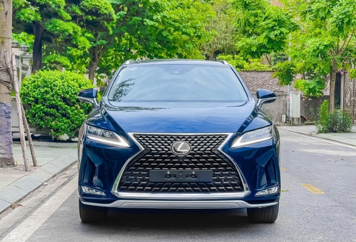 Bất ngờ giá chào bán của Lexus RX 350 2022 sau hơn 2 năm lăn bánh