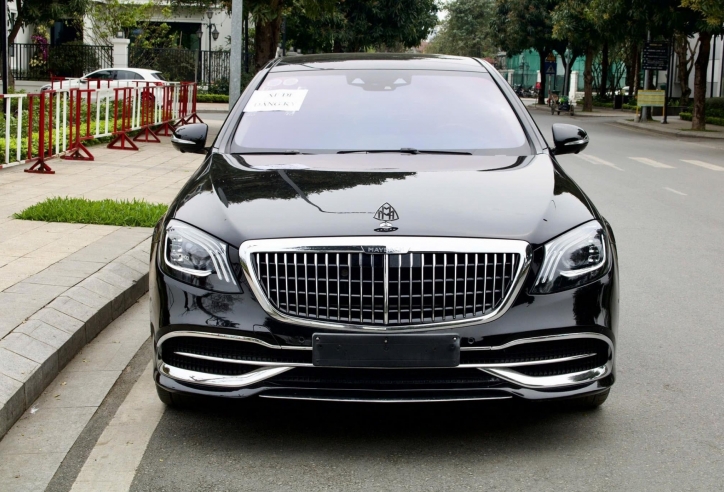 Sedan siêu sang Mercedes-Maybach S450 2018 lăn bánh 7 năm lên sàn xe cũ với giá khó tin