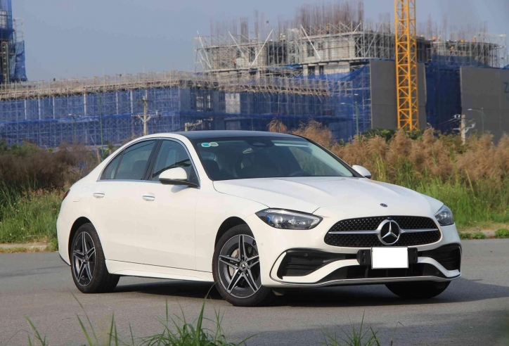 Mercedes-Benz C-Class tại Việt Nam bổ sung thêm trang bị, giá bán không đổi