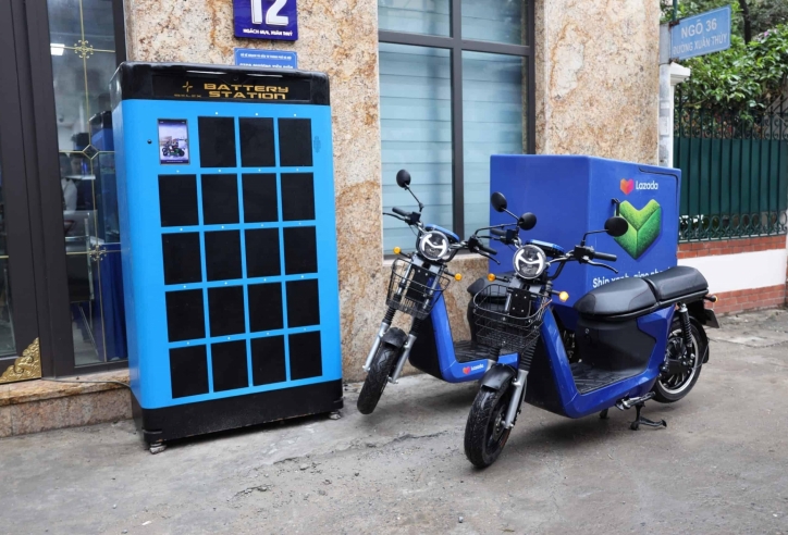 Loạt xe máy điện đổi pin giá rẻ tại Việt Nam: Có mẫu chạy tối đa 150 km, tiện lợi khỏi chờ sạc