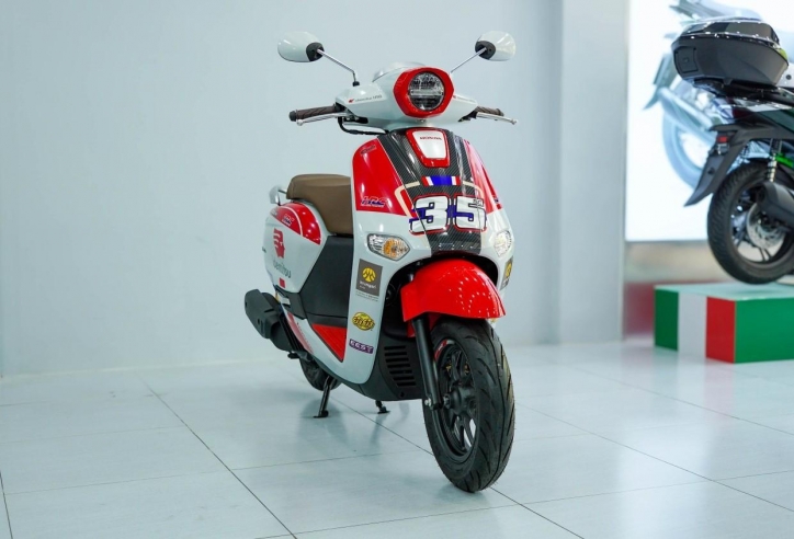 Honda Giorno+ SC35 ThaiGP cập bến Việt Nam - Bản giới hạn với bộ áo độc đáo theo phong cách xe đua
