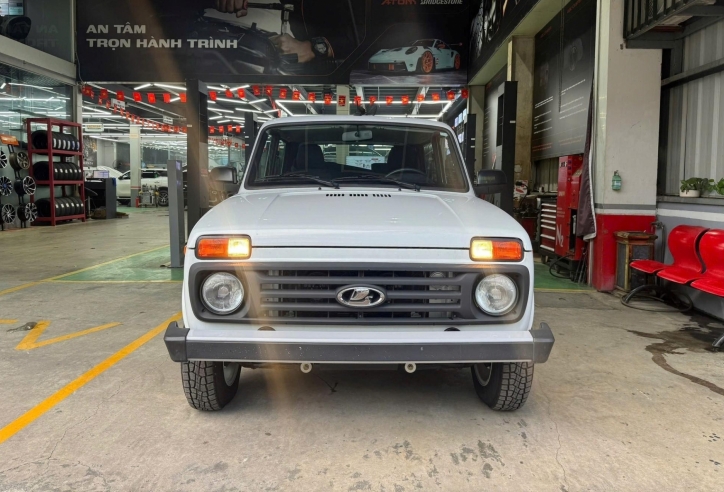 Lada Niva Legend lộ diện tại Việt Nam: SUV hai cửa phong cách hoài cổ, giá dự kiến dễ tiếp cận