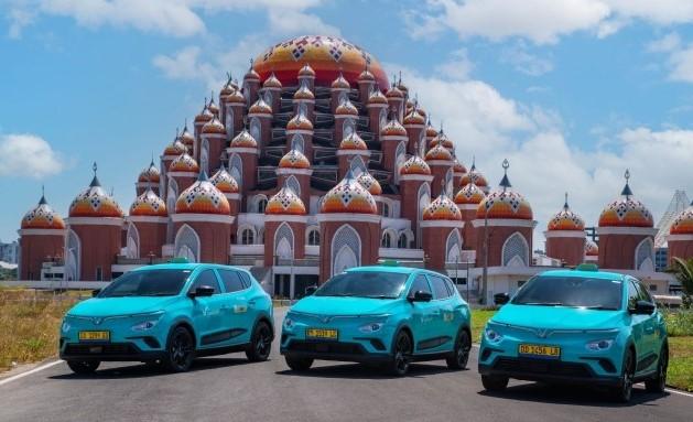 Hãng taxi điện Việt Nam mở rộng dịch vụ tại Indonesia