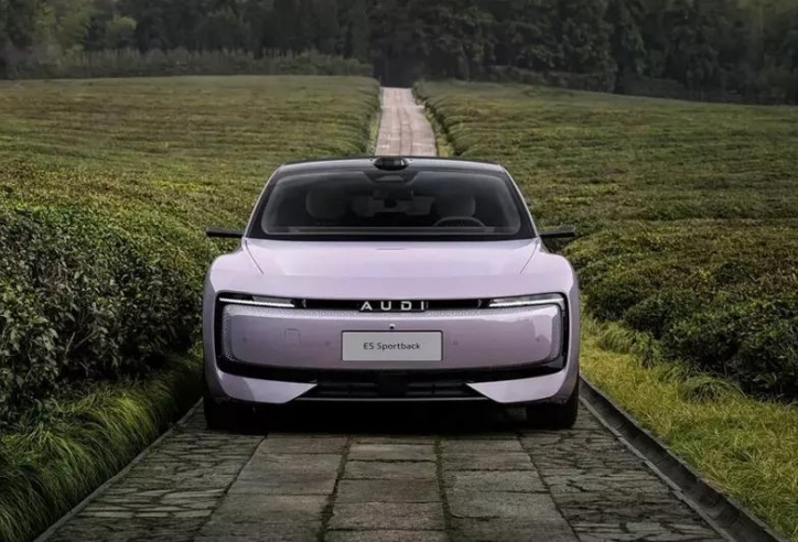 Xe điện của Audi gây sốt tại Trung Quốc với hơn 10.000 đơn đặt hàng chỉ sau 30 phút