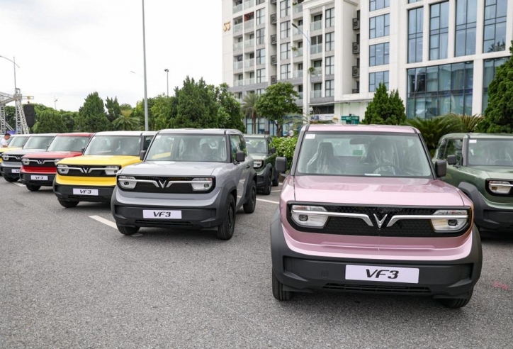 TOP 10 ô tô bán chạy nhất tháng 10/2025: Xe điện VinFast chiếm phân nửa