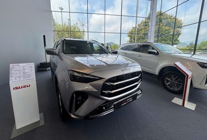 Đề xuất giảm 30% lệ phí đăng ký và cấp biển số ô tô, xe máy