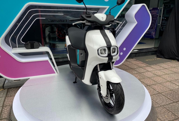 Yamaha sẽ triển khai dịch vụ sạc và đổi pin cho xe máy điện tại Việt Nam từ năm 2026