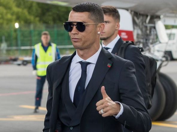 NÓNG: Ronaldo xác nhận chia tay MU, tương lai đã được định đoạt