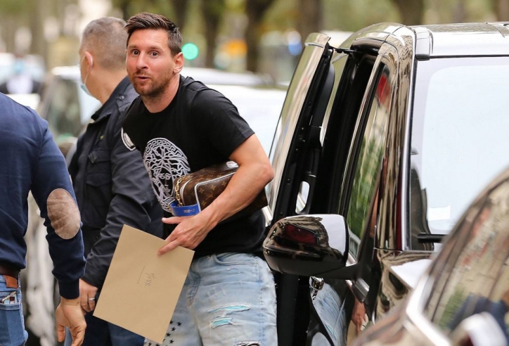 Người trong cuộc lên tiếng, rõ khả năng Messi rời PSG để trở lại Barcelona