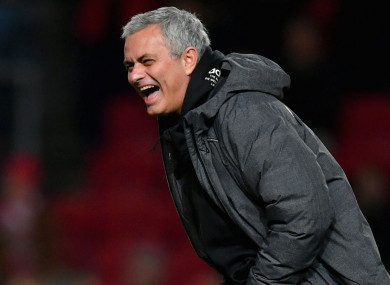 Jose Mourinho: 'MU còn lâu mới nâng cao được danh hiệu'