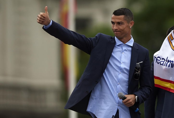 XÁC NHẬN: Ronaldo chắc chắn rời MU, 'bến đỗ trong mơ' đã gật đầu