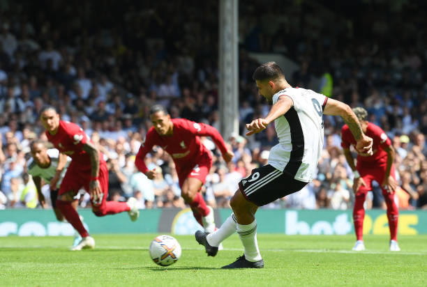 Nunez tỏa sáng, rượt đuổi tỉ số căng thẳng, Liverpool vẫn bị Fulham 'gieo sầu'
