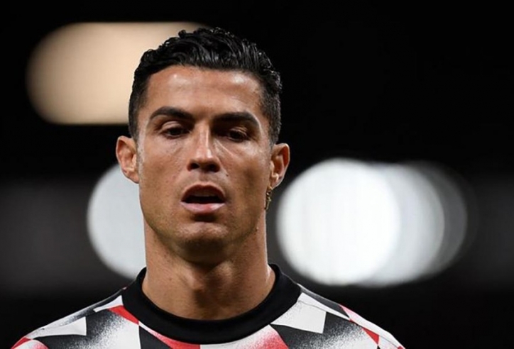 Ronaldo bị đồng đội tại MU bày tỏ thái độ 'ghẻ lạnh'