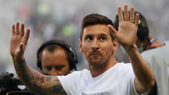 Tin chuyển nhượng tối 20/12: PSG gặp rắc rối lớn với Lionel Messi