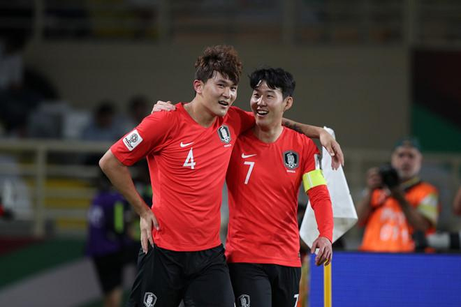 Tin chuyển nhượng 4/1: MU và Liverpool tranh nhau hậu vệ số 1 châu Á