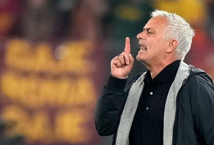 AS Roma vào tứ kết C2: Mourinho lượm 'trái ngọt' từ thuật Đắc nhân tâm