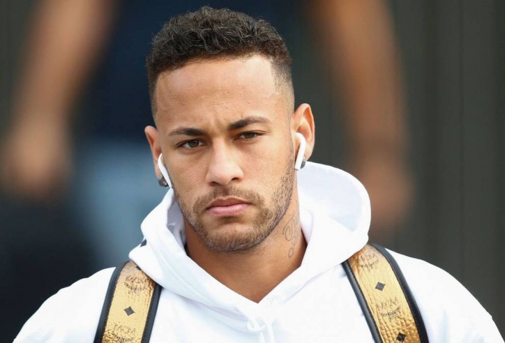 Quyết rời PSG, Neymar trên đường cập bến gã khổng lồ Ngoại hạng Anh?