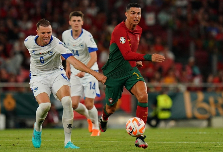 Nhân tố MU rực sáng, Ronaldo tái xuất ĐT Bồ Đào Nha đại thắng