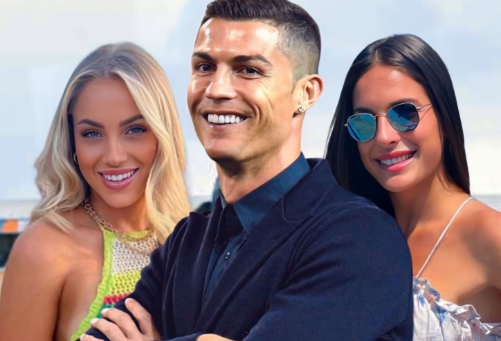 Cristiano Ronaldo 'đá cặp' với nữ cầu thủ đẹp nhất thế giới