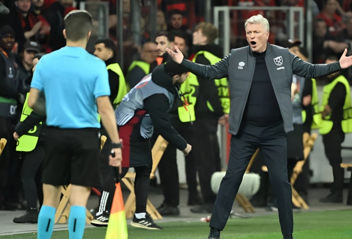 David Moyes: 'Băng ghế dự bị Leverkusen thật đáng xấu hổ'