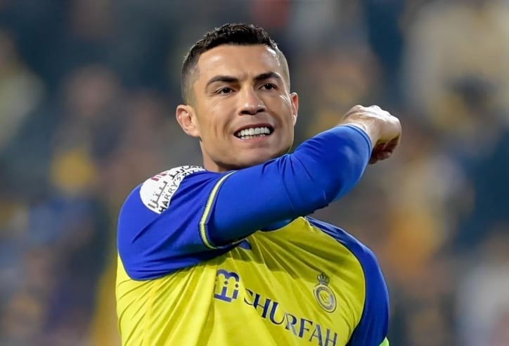 Ronaldo vắng mặt, Al Nassr thua bạc nhược trước Granada