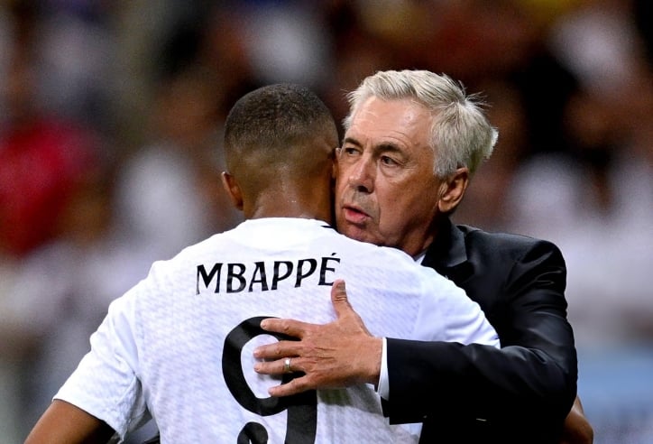 Ancelotti tuyên bố cứng về phong độ xuống dốc của Mbappe