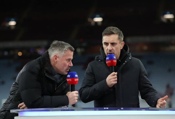 Jamie Carragher và Gary Neville chỉ trích sao Liverpool vì khiến The Kops mất ngôi đầu