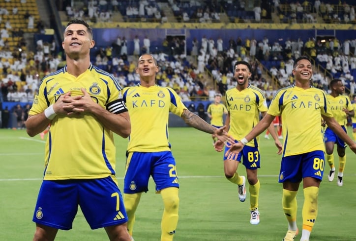 Ronaldo tỏa sáng, Al Nassr dễ dàng đánh bại Al Wehda