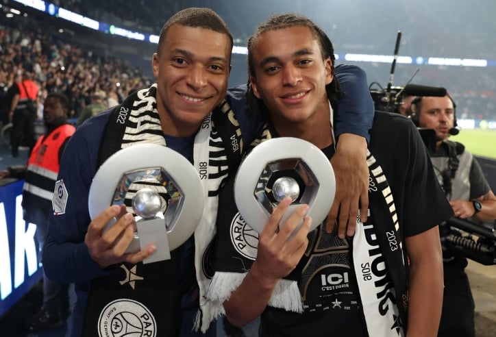 Mbappe: 'Giấc mơ đối đầu với Kylian của tôi còn xa vời'