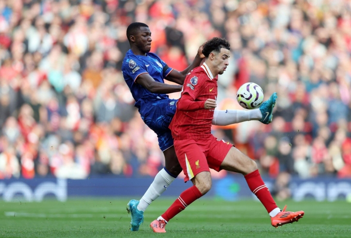 Trực tiếp Liverpool 0-0 Chelsea: Thế trận cân bằng