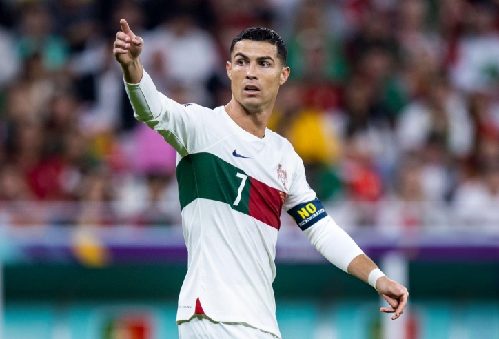 Ronaldo chỉ thẳng hai thần tượng của mình